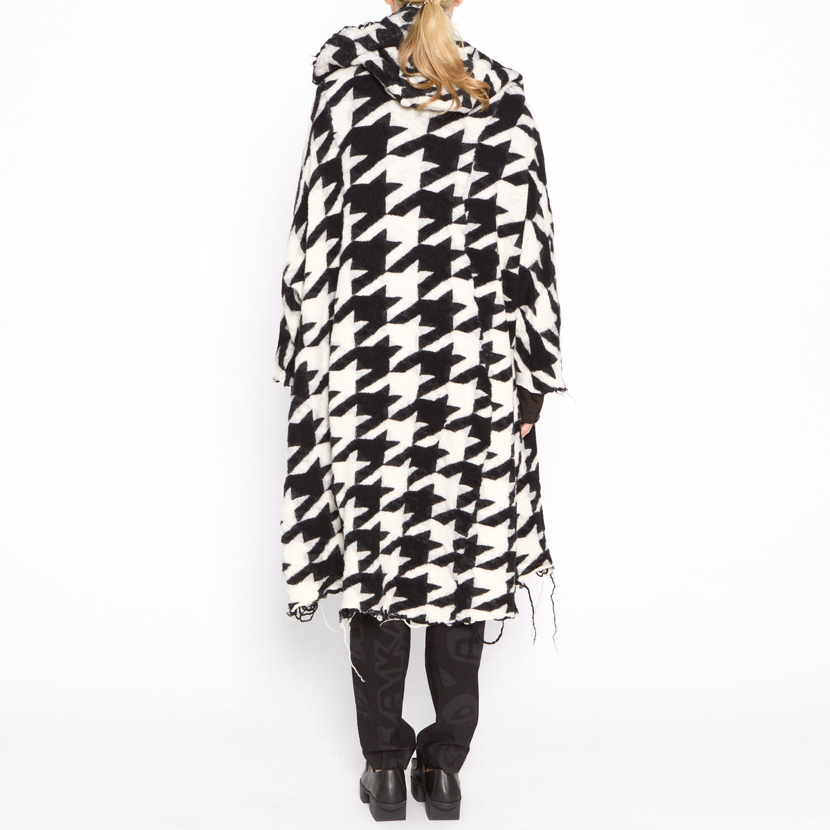 Houndstooth Droop Coat