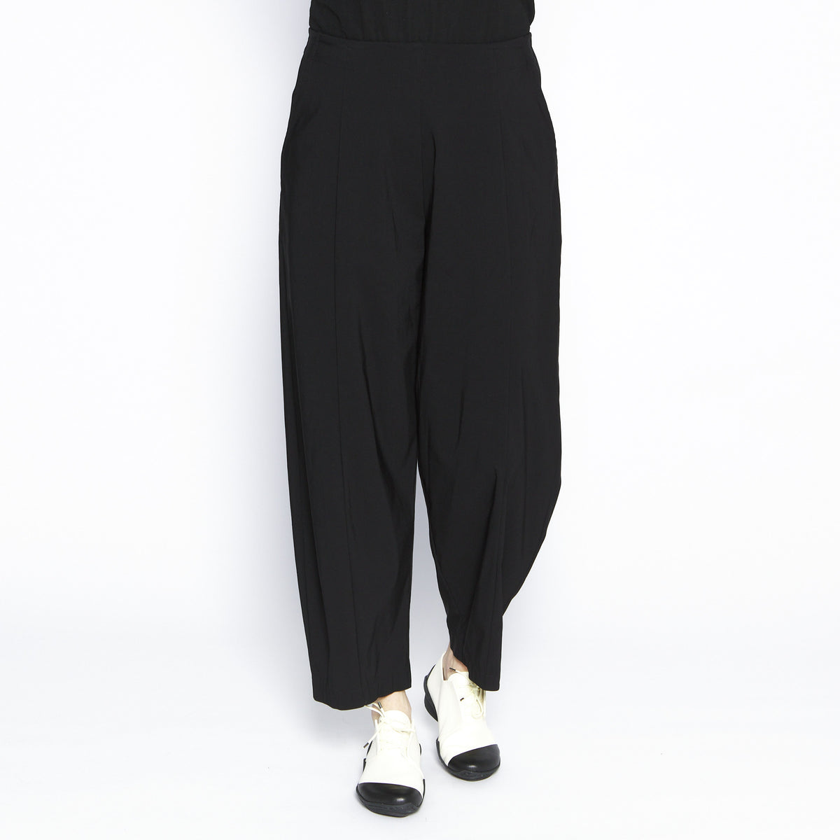 Beta Black Pant