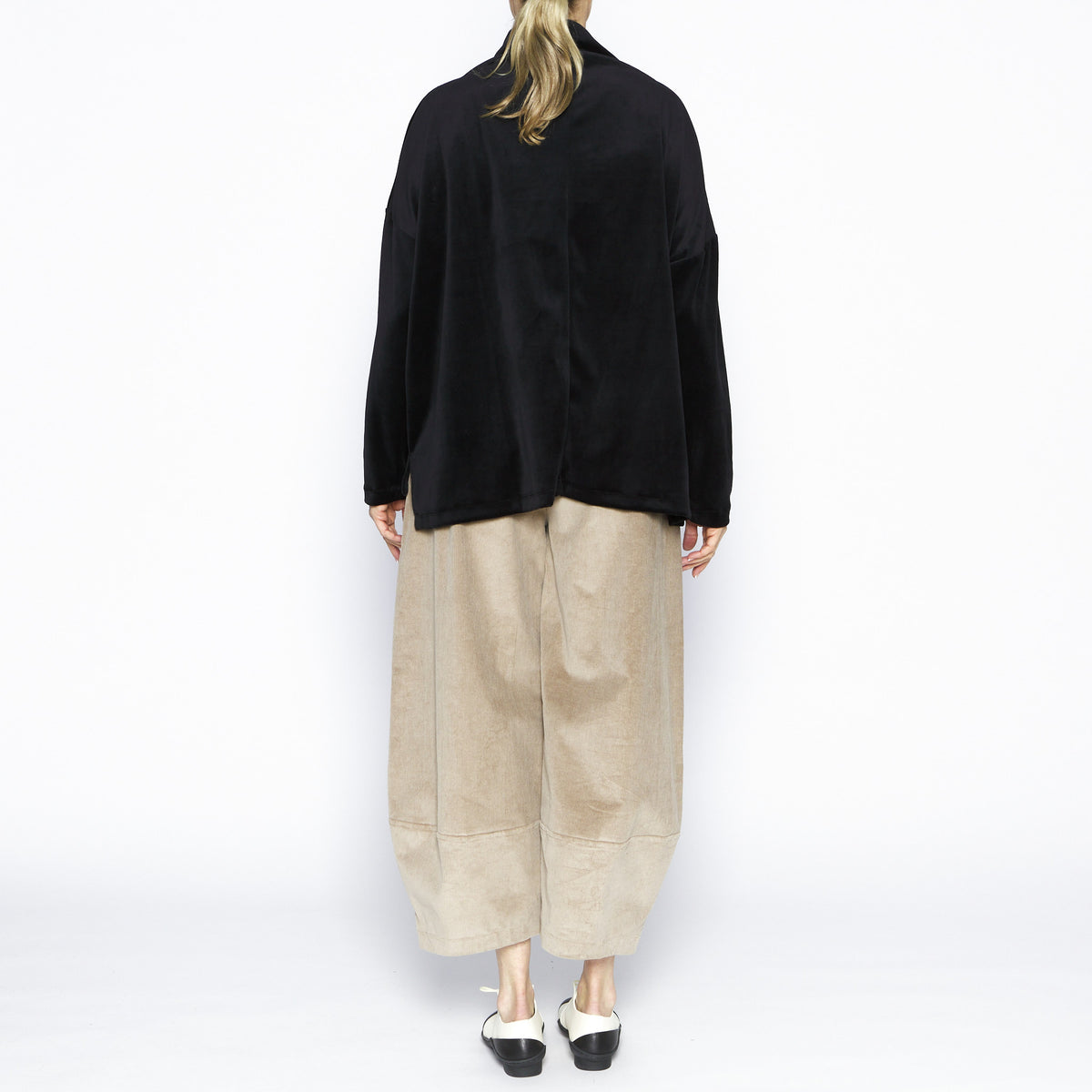 Jerry Black Jumper