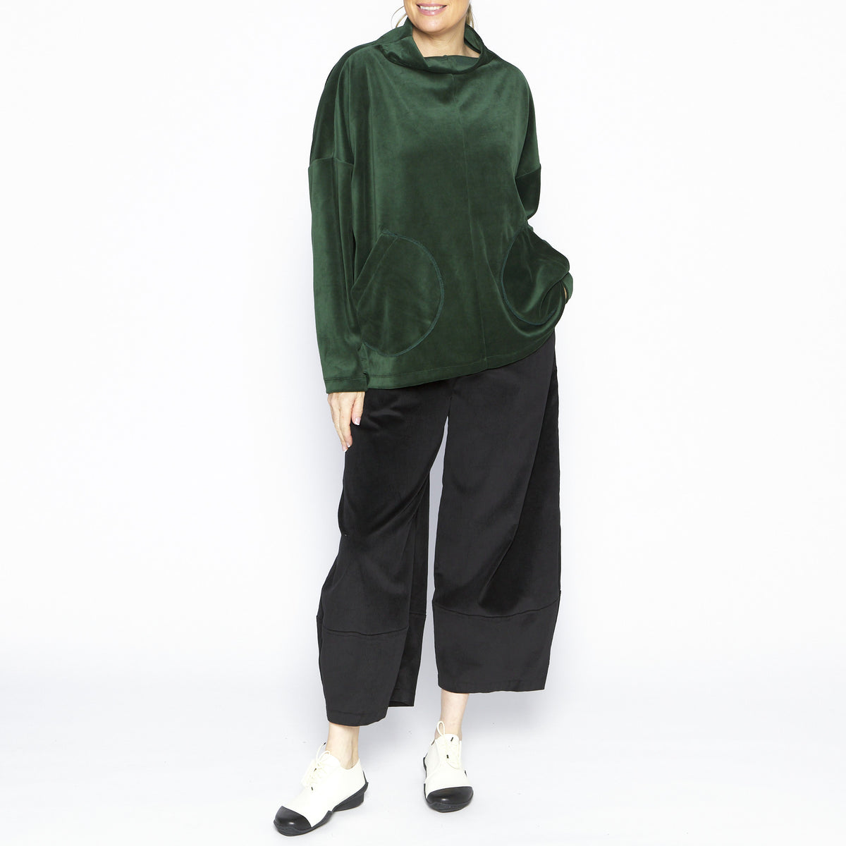 Supernova Black Velvet Pant