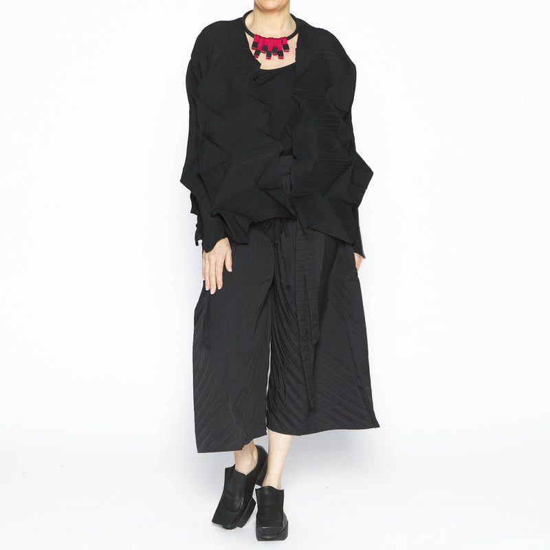 Cho Black Jacket