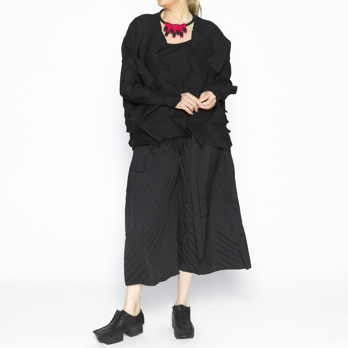 Cho Black Jacket