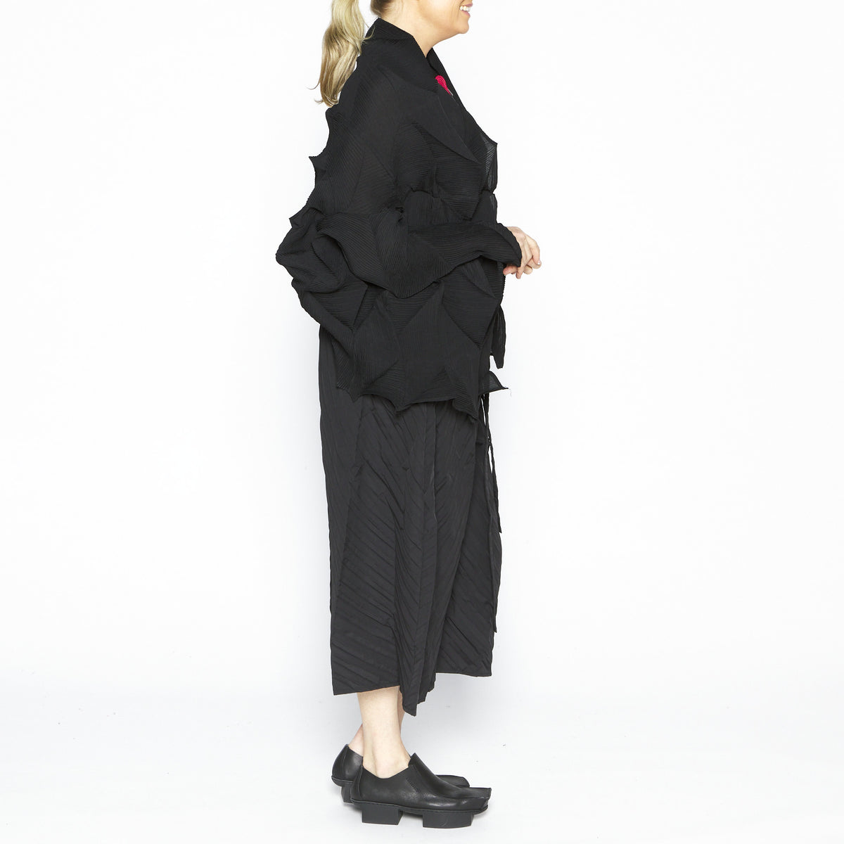 Cho Black Jacket