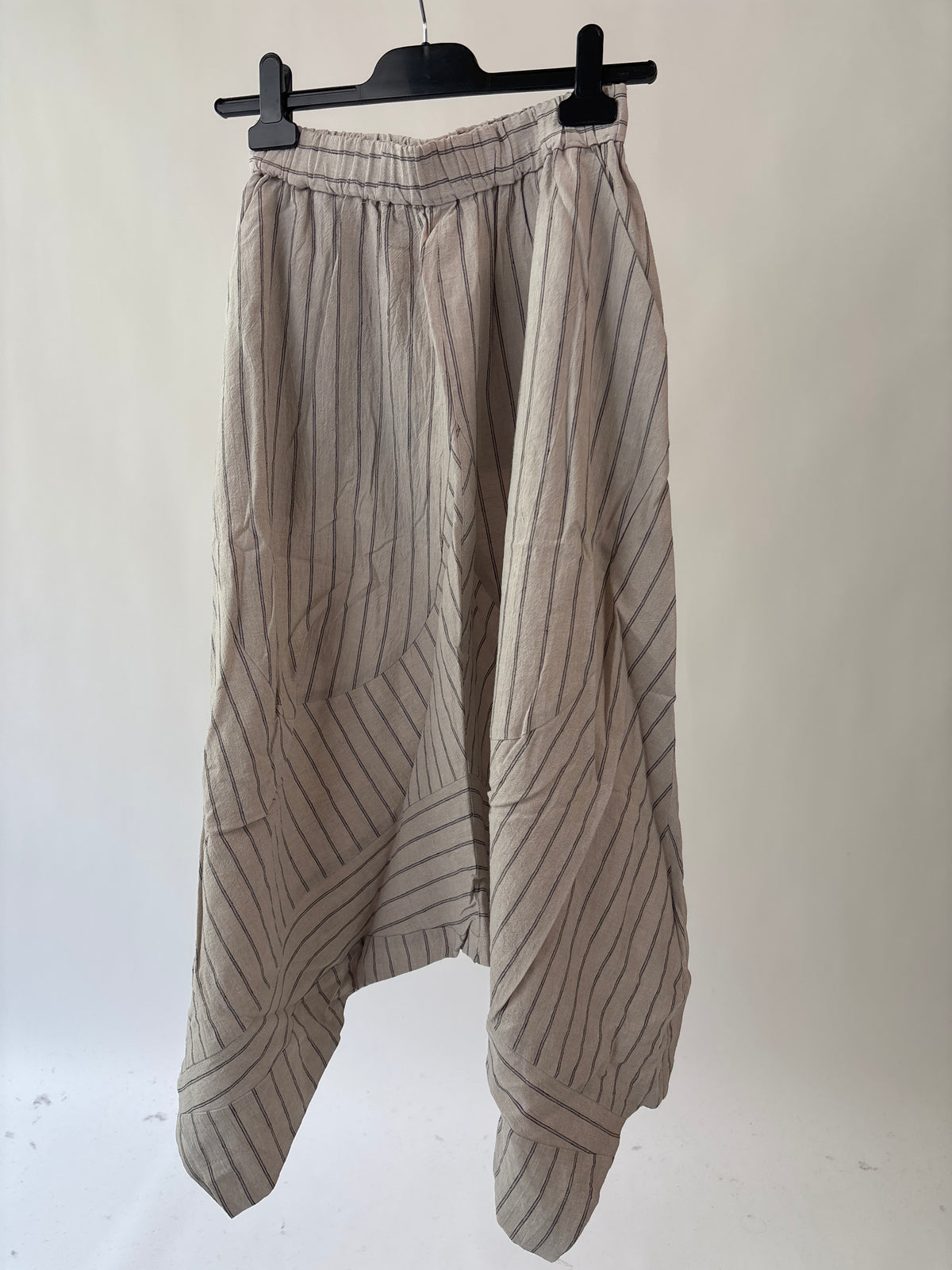 Komichi Natural Low Pant