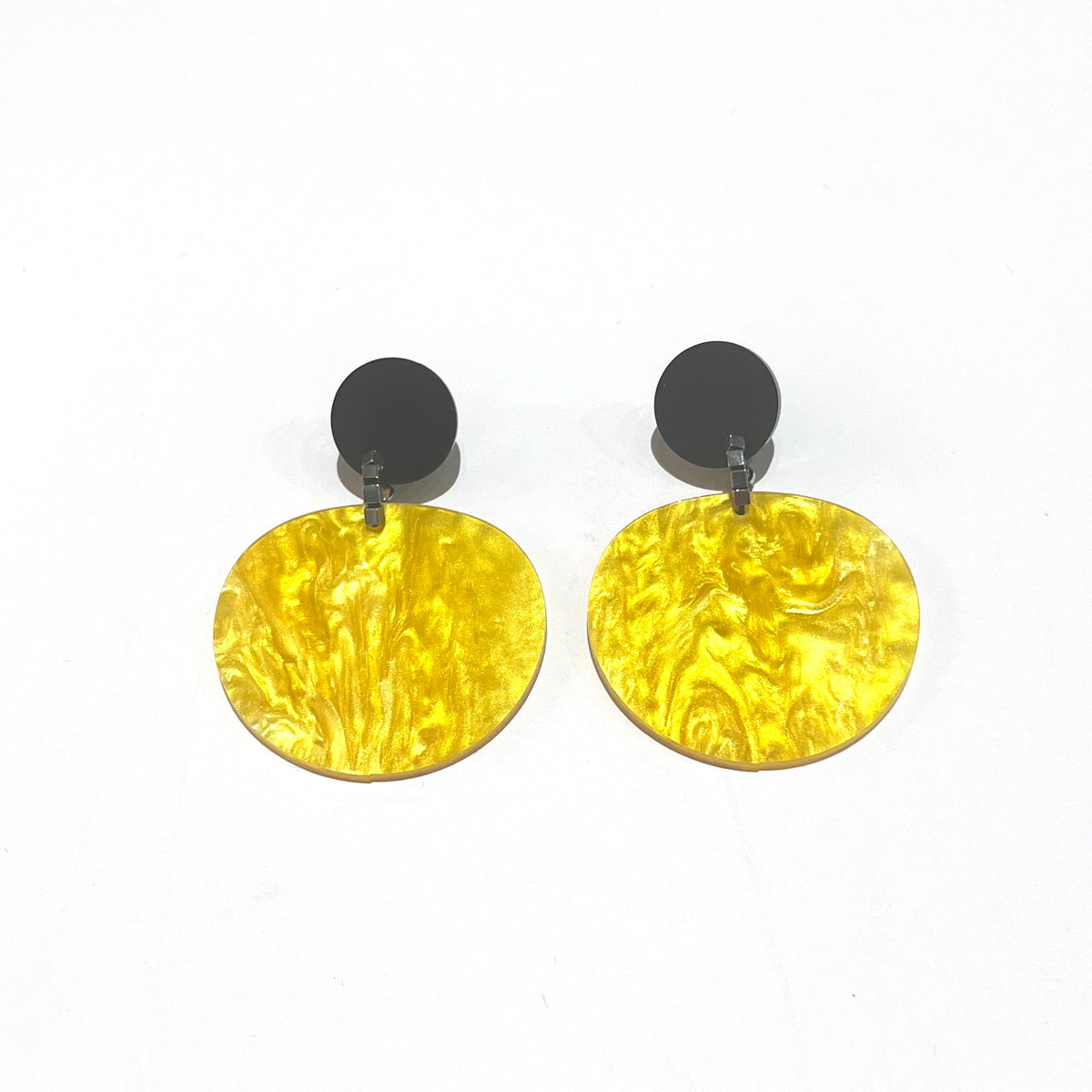 CB256 Black with Yellow Marble Drop Earrings