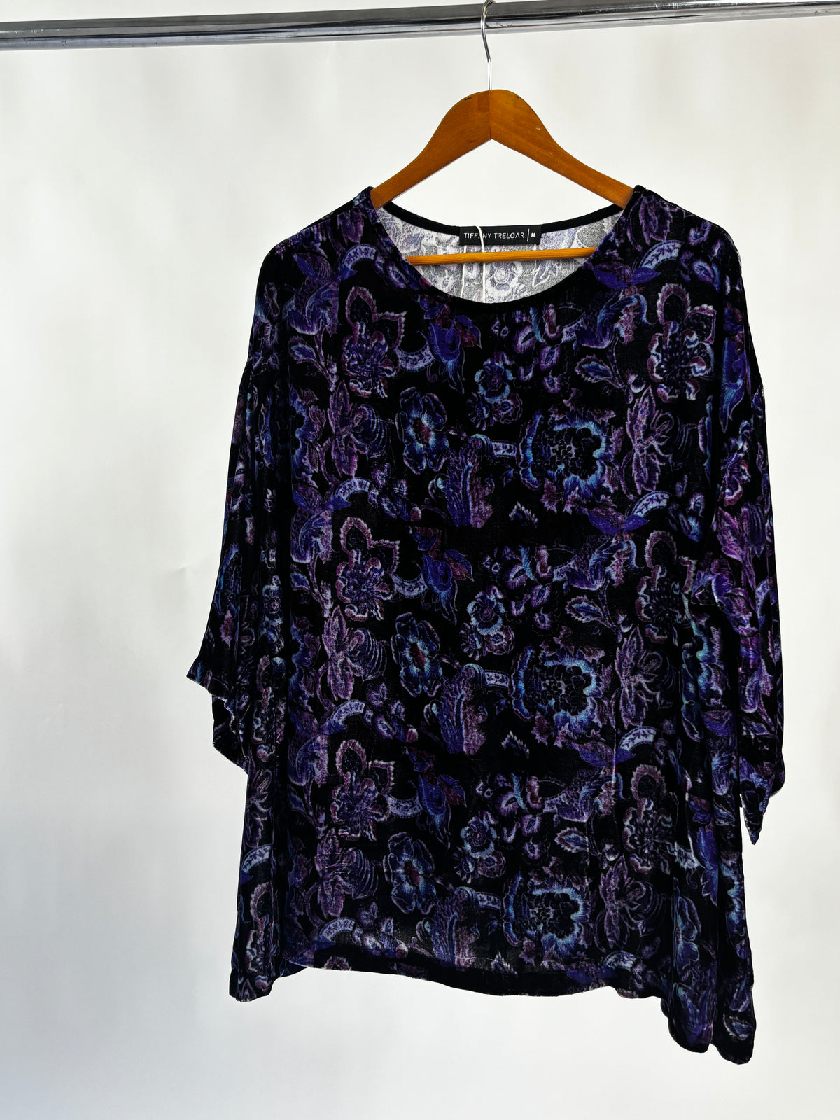 Tusti Amethyst Top