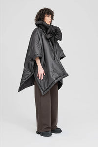 Reversible Parachute Cape Black