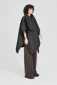Reversible Parachute Cape Black