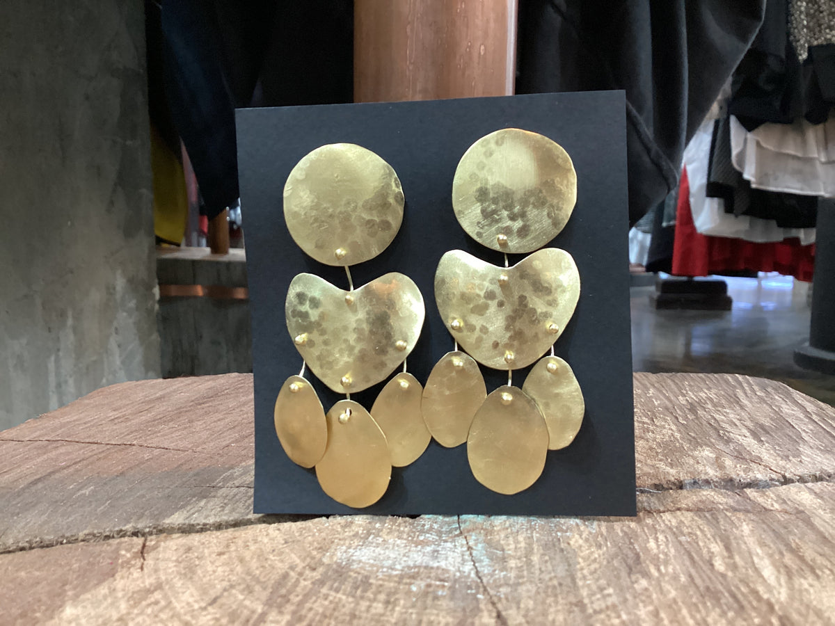 HD249 - Gold Paw Drop Earrings