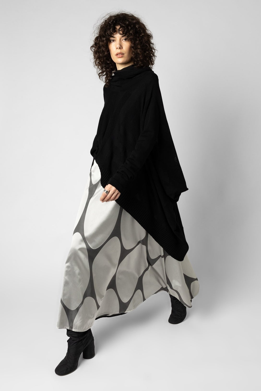 Spaced Oblique - Black
