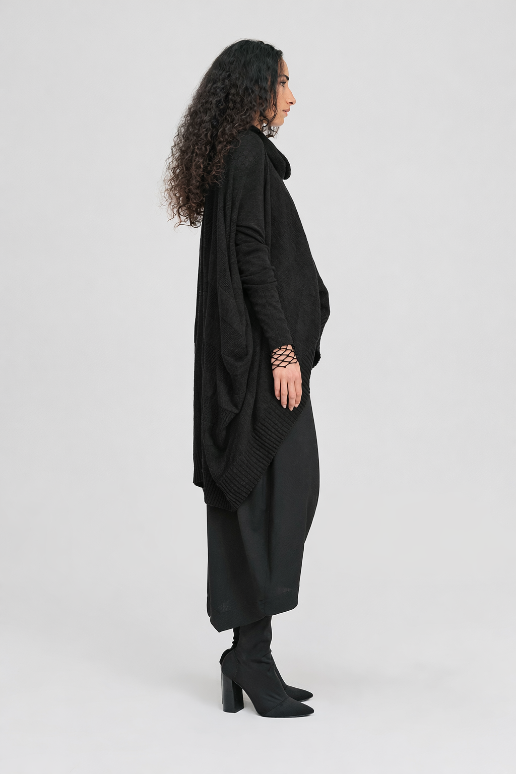 Spaced Oblique - Black