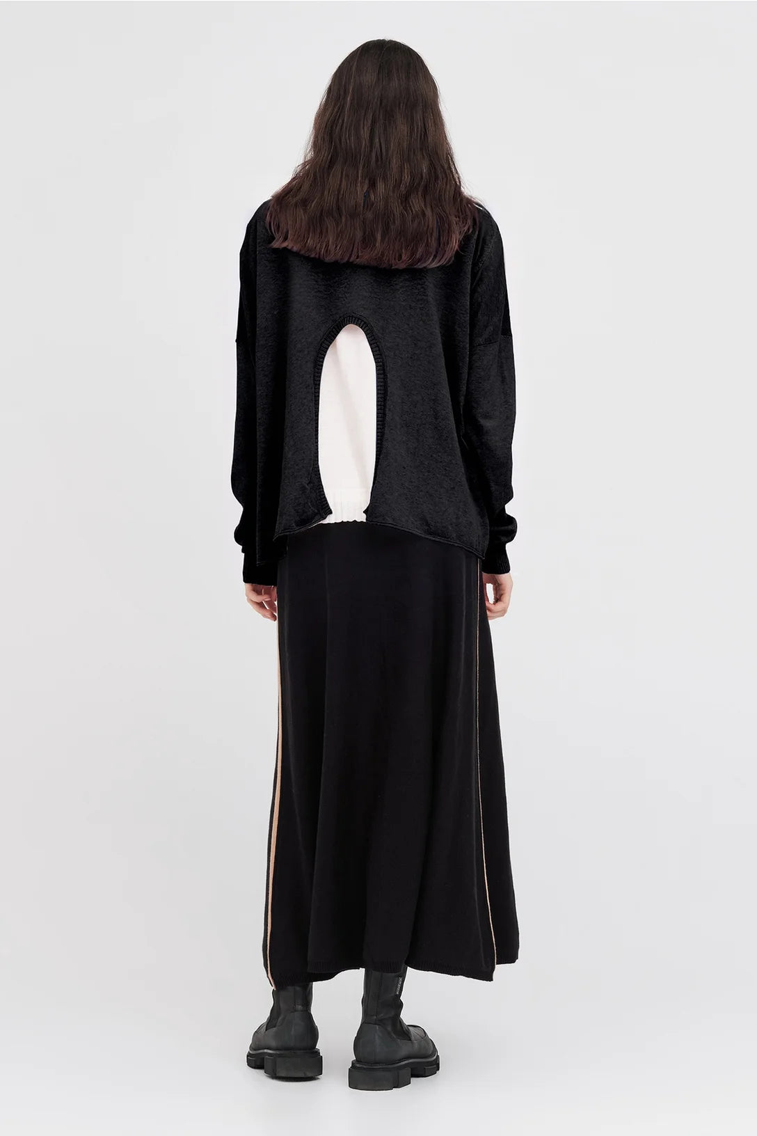 Submerge Sweater Black