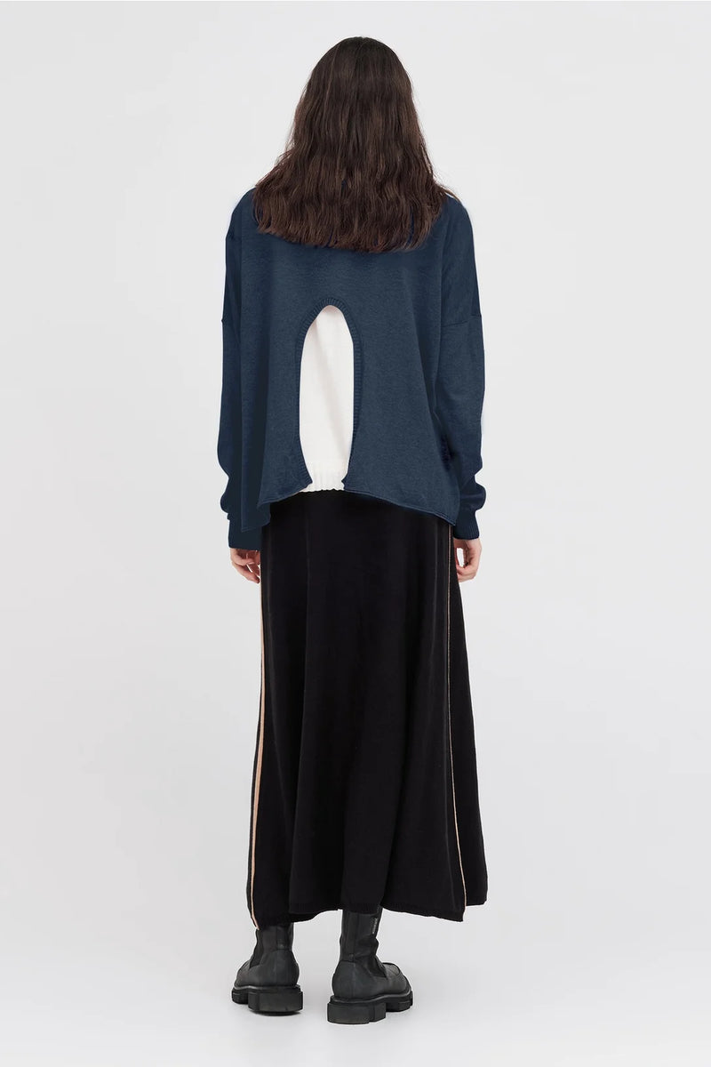 Submerge Sweater Smoke