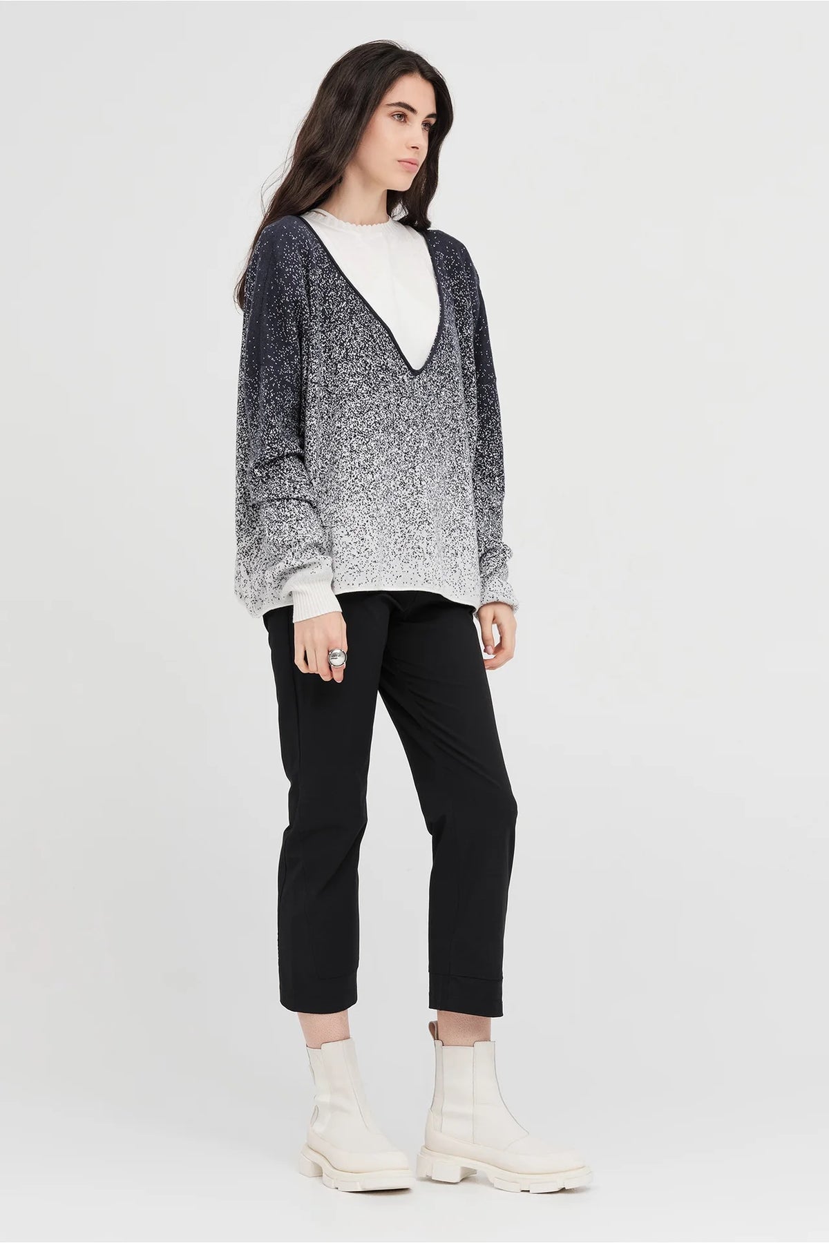 Gradient Submerge Sweater Smoke/Ivory