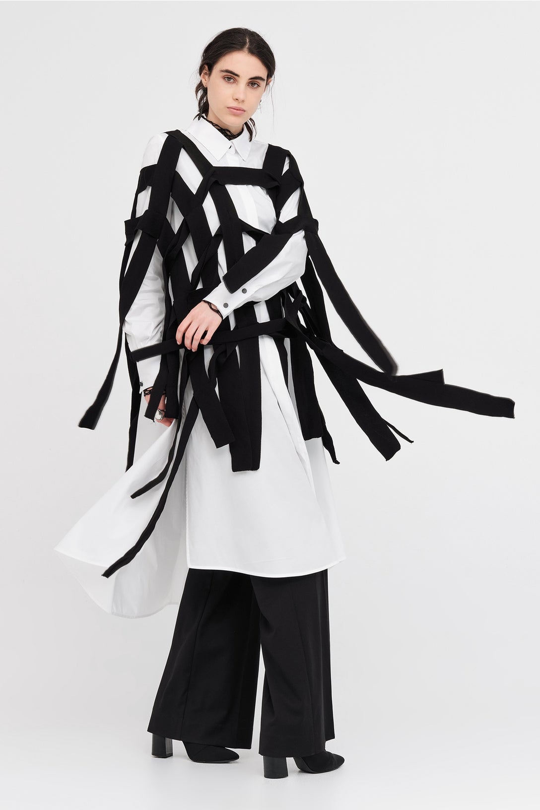 Tapt Sweater Black