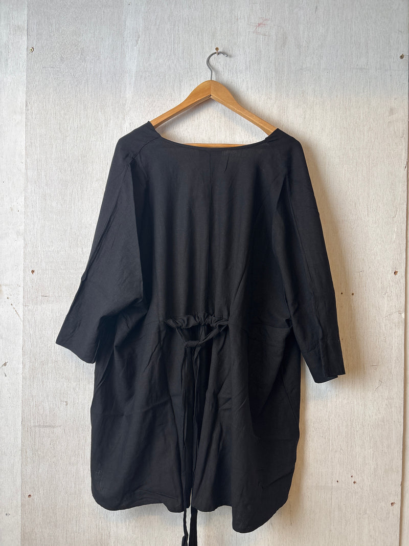 Rania Tunic Black