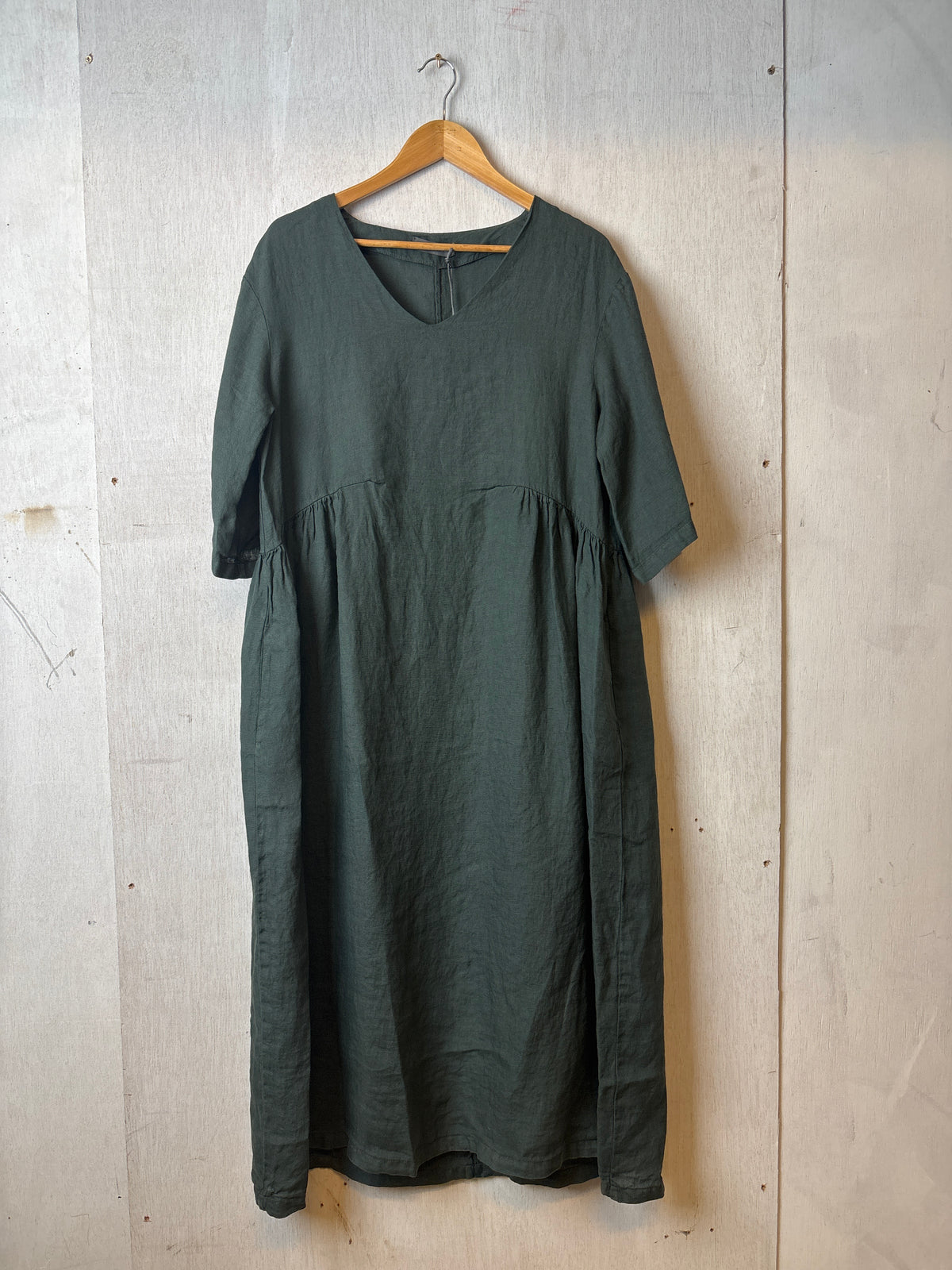 D217LI Short Sleeved Dress Eucalipto