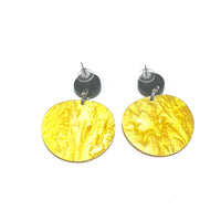 CB256 Black with Yellow Marble Drop Earrings
