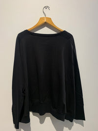 A New Wide Short Sweat- Black