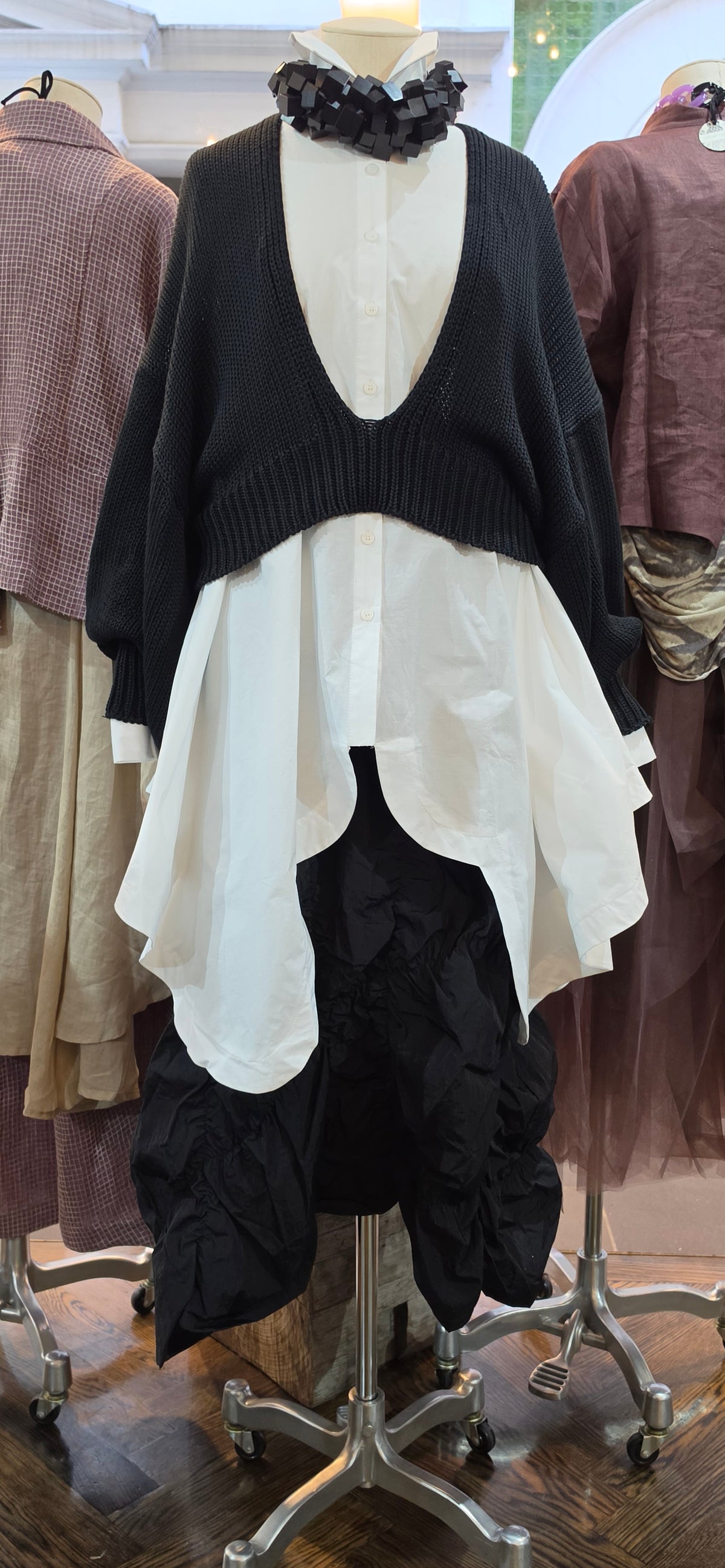 Cielo Black Crop Jumper
