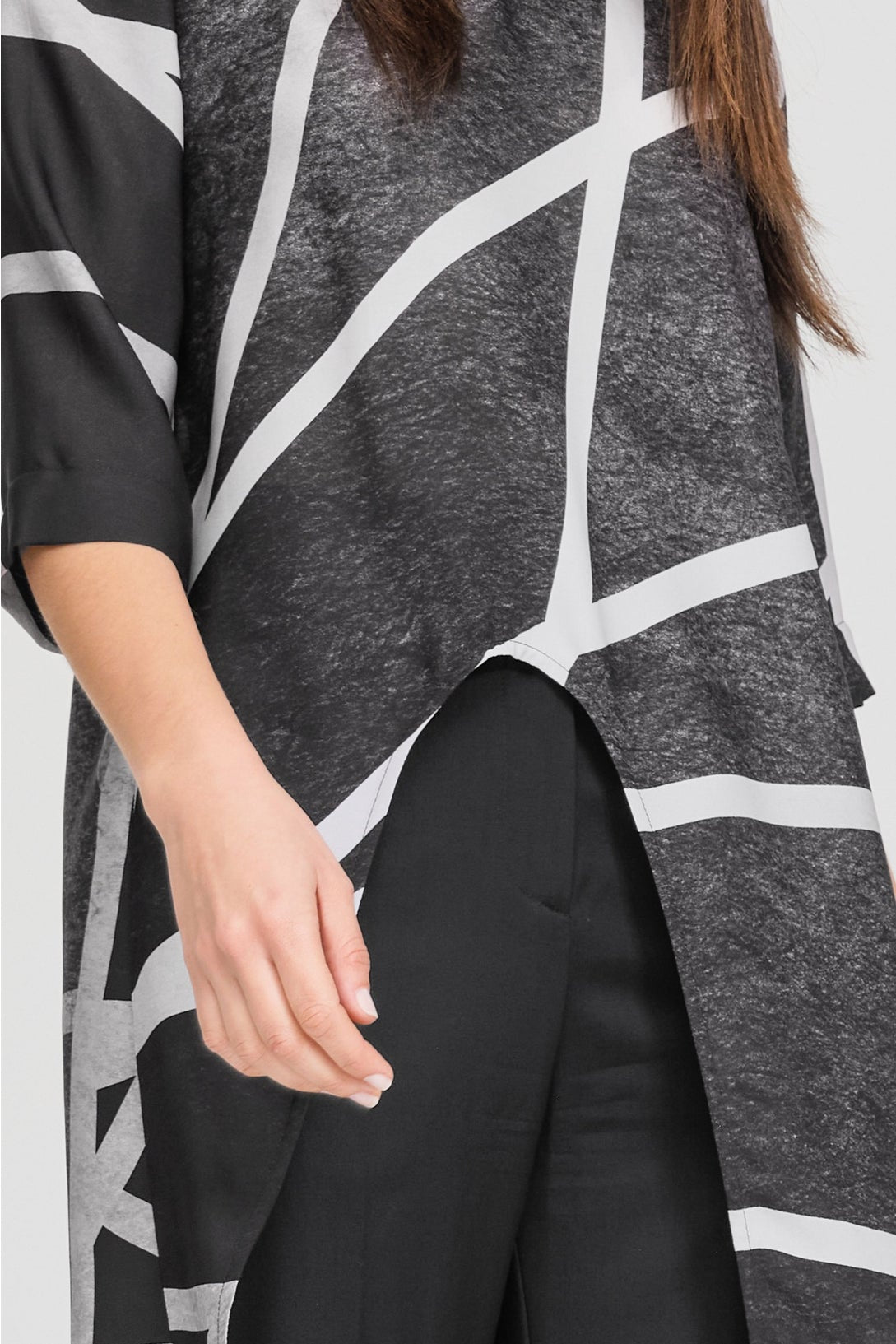Curve Tunic - Grid Print