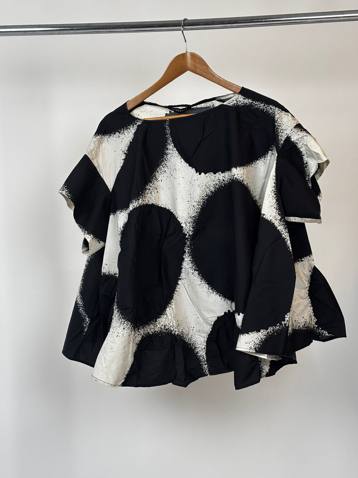 1260610 Black Oversize Tee Top