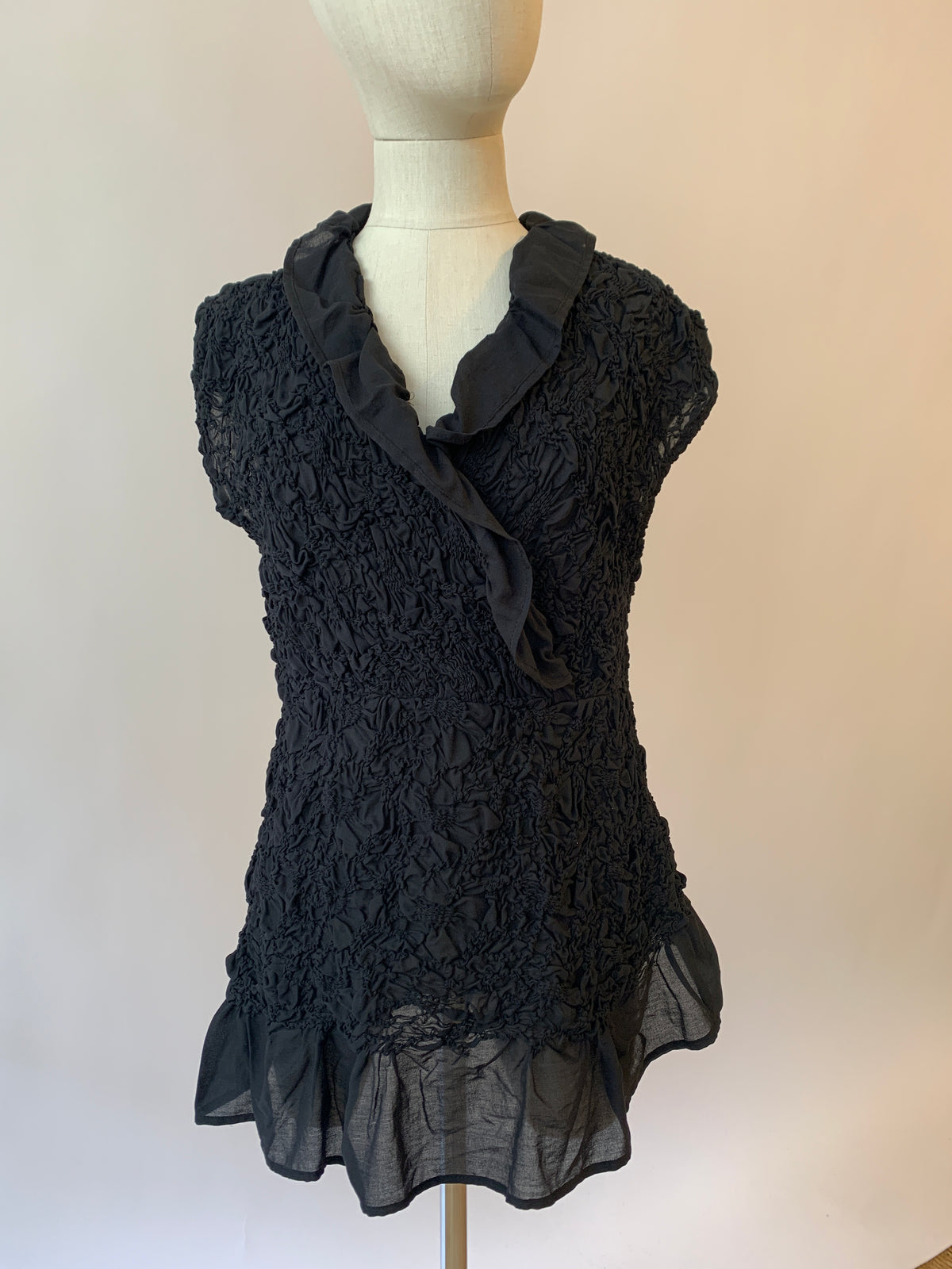 Lina Libro Black Top