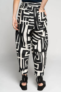 Crossroads Pants - Black White