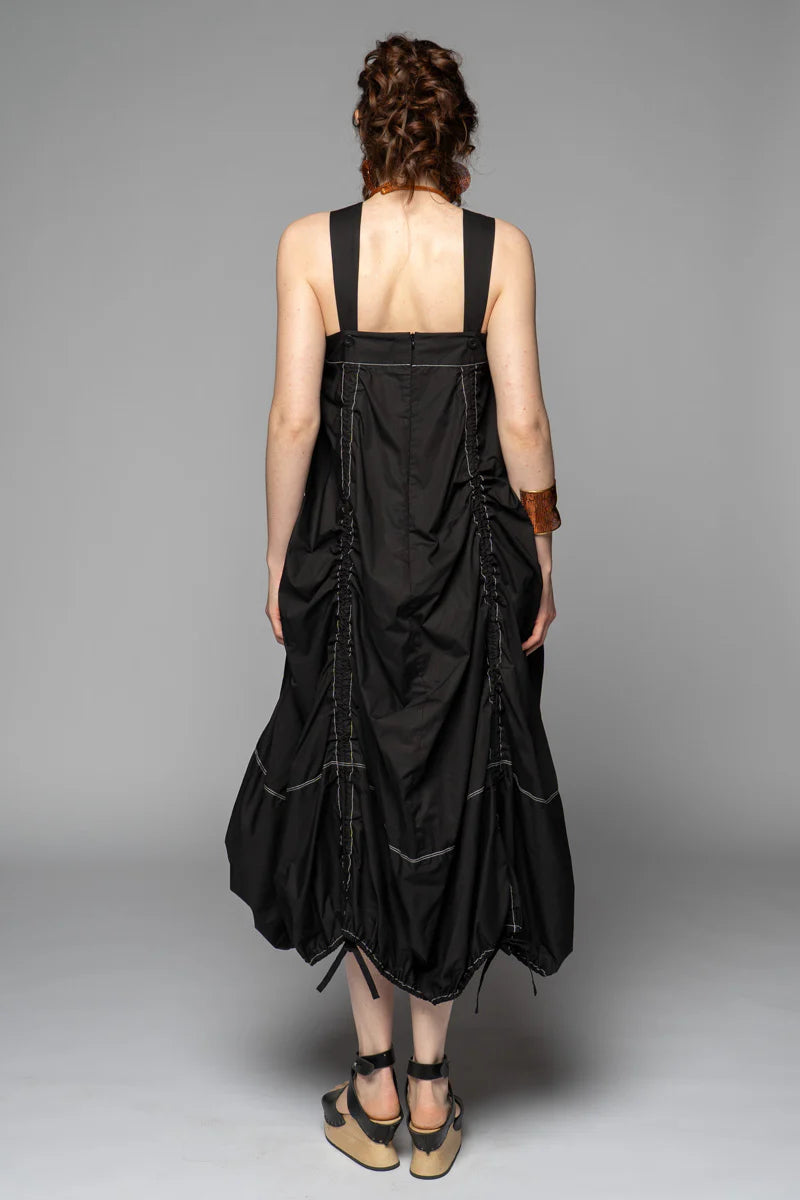 Faerwin Black Dress