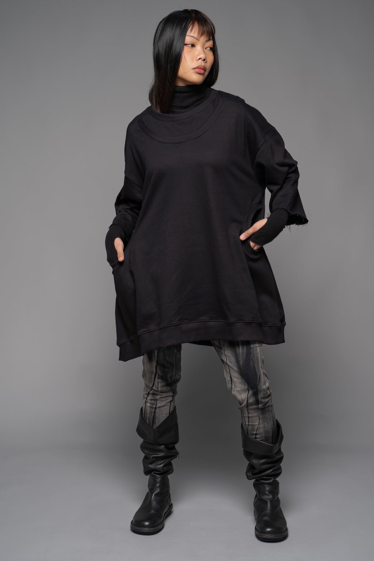 Fude Black Tunic TNW2425