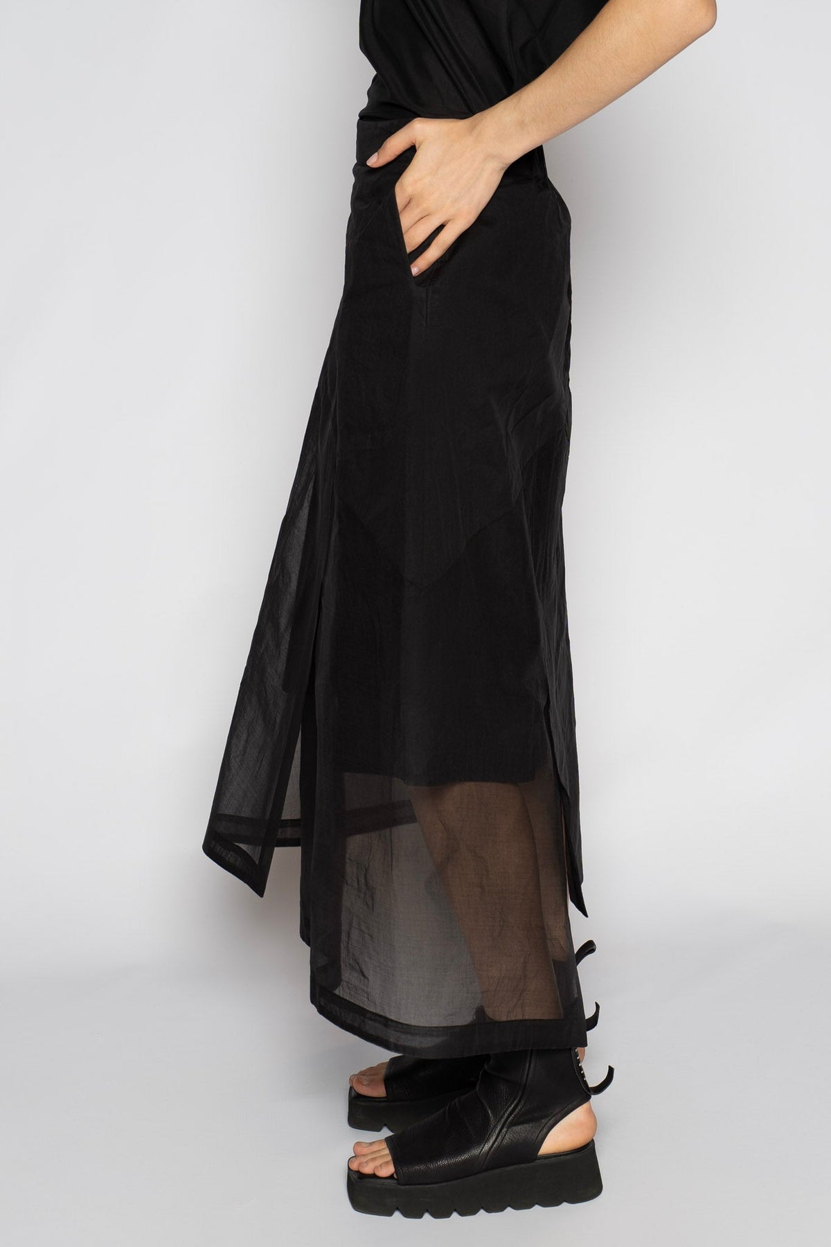 Horizon Skirt Black