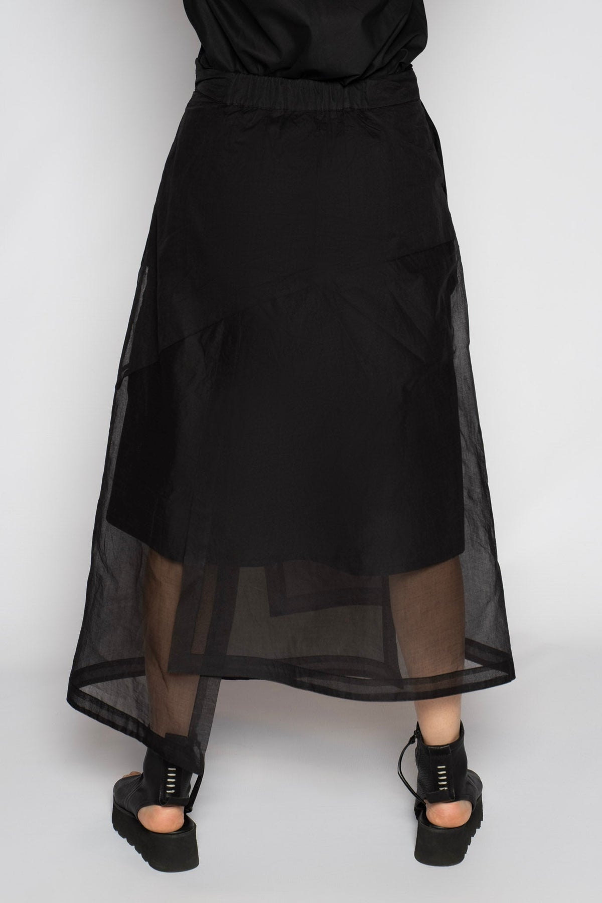 Horizon Skirt Black