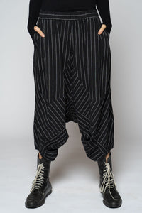 Komichi Black Low Pant