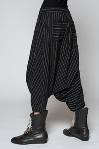 Komichi Black Low Pant