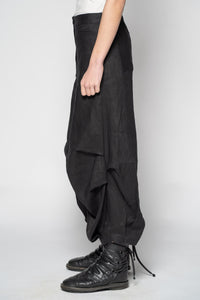 Ouna Tuck Black Pants