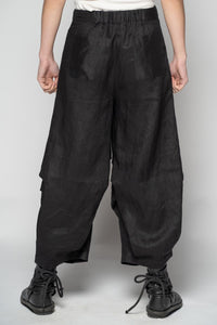 Ouna Tuck Black Pants