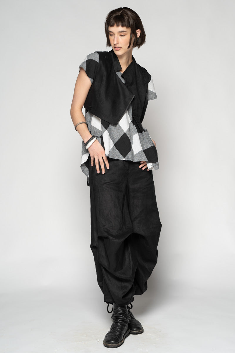 Ouna Black Vest