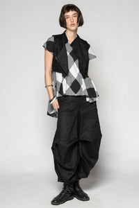 Ouna Black Vest