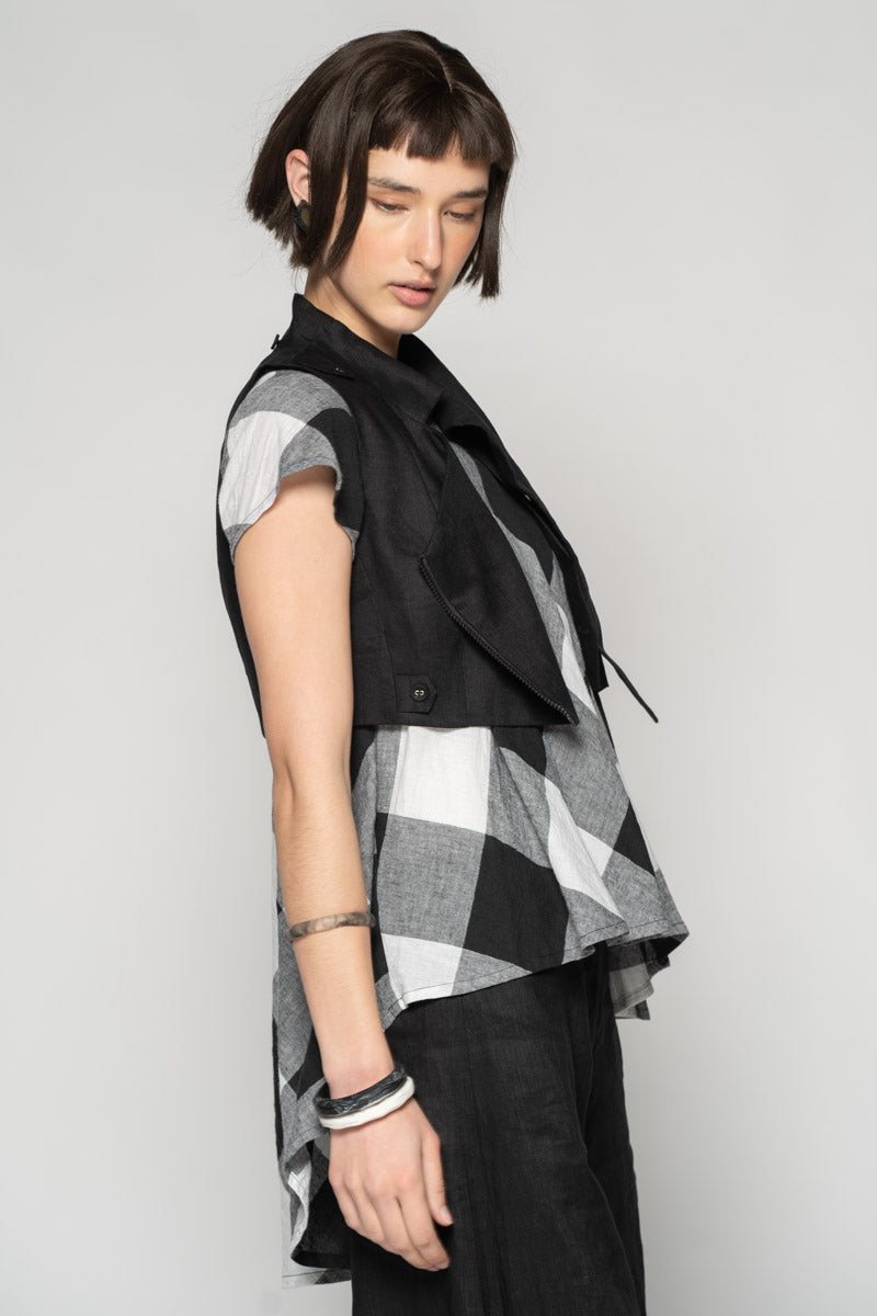 Ouna Black Vest