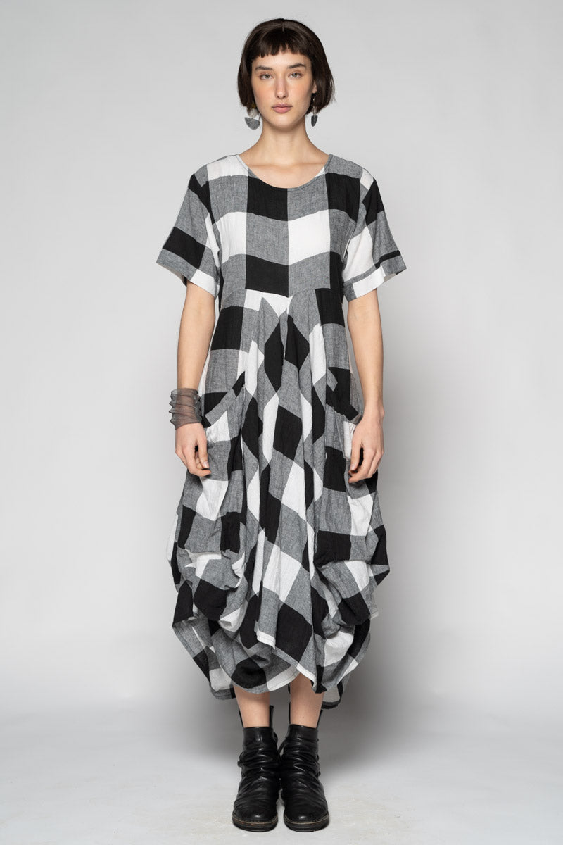 Oki Black Dress