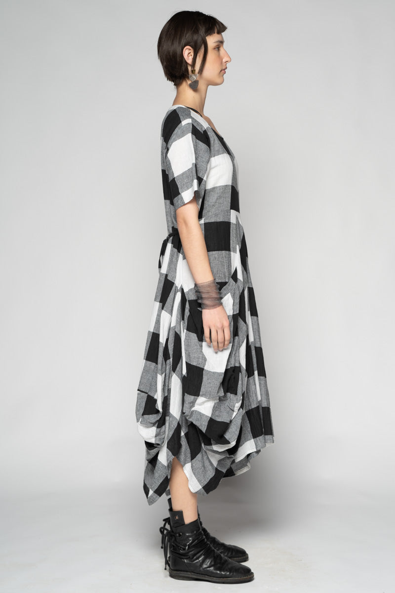 Oki Black Dress