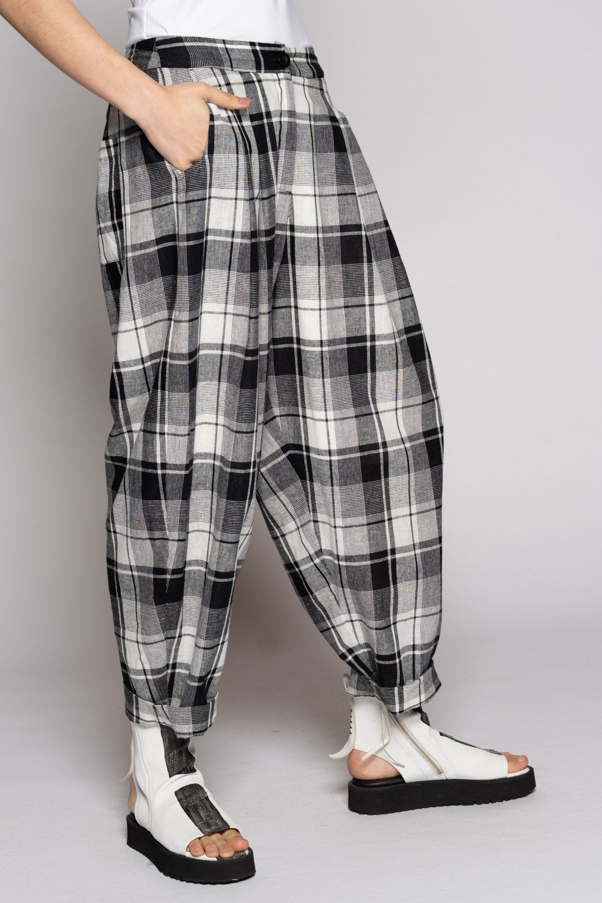 Arya Pant Black