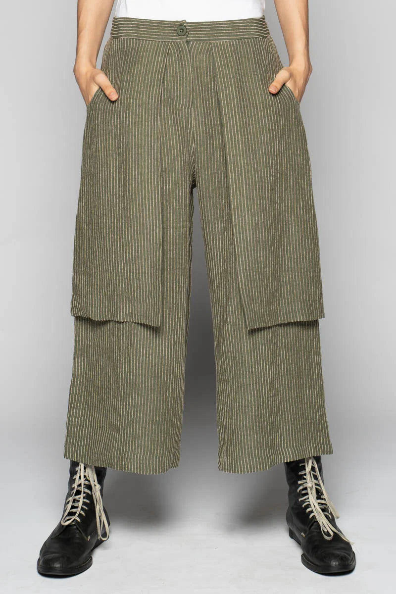 Ember 3/4 Moss Apron Pant