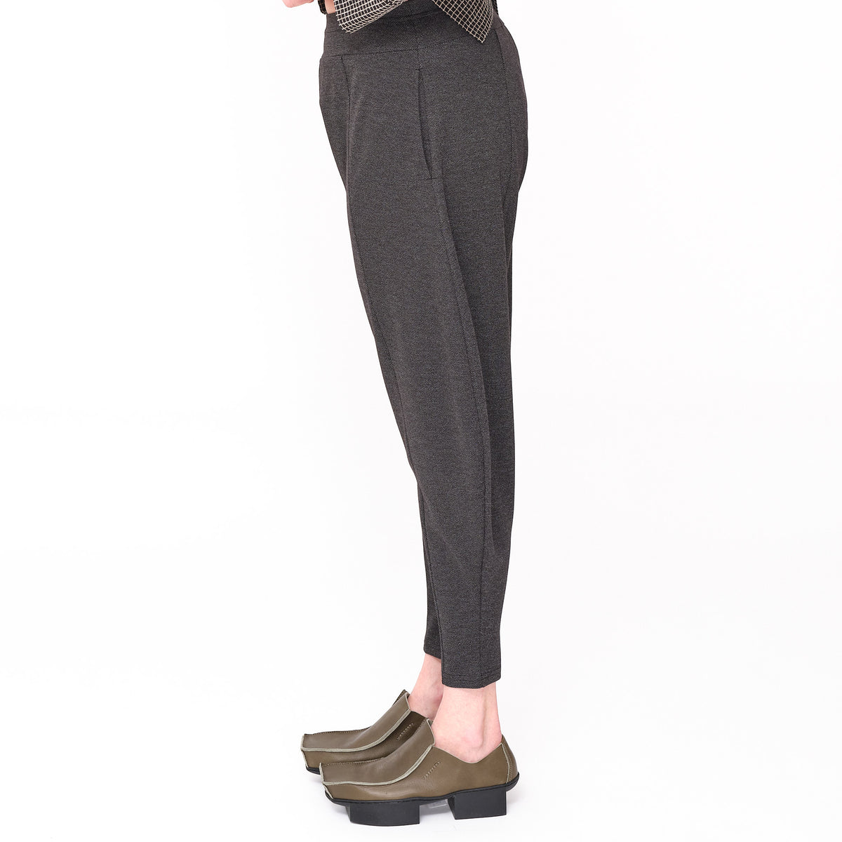 Yogi Black Twill Pant