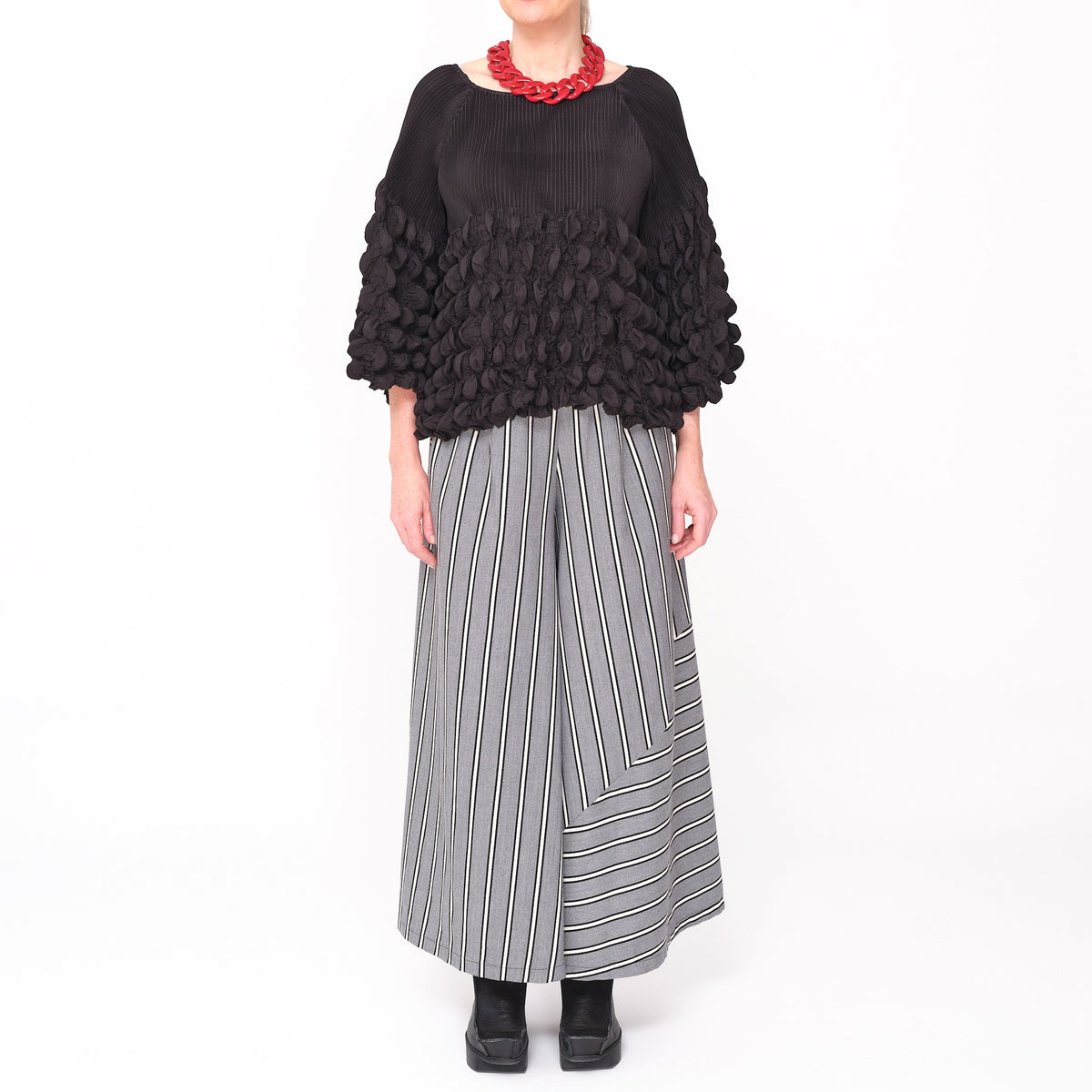 Palazzo Grey Stripe Pant