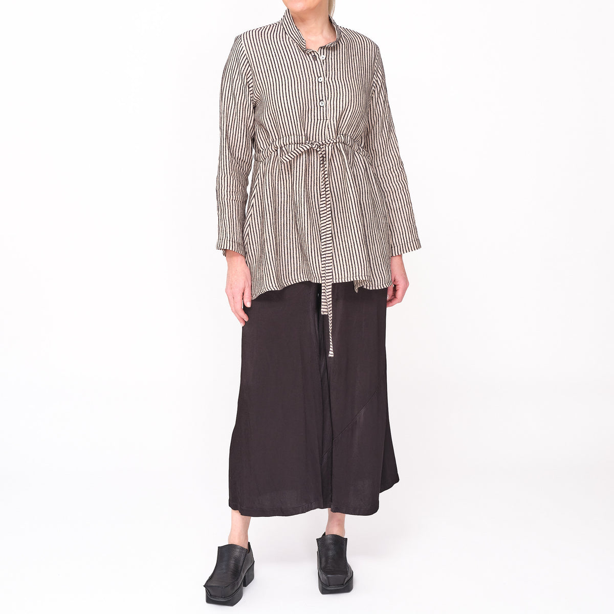 Juniper Ivory Black Shirt