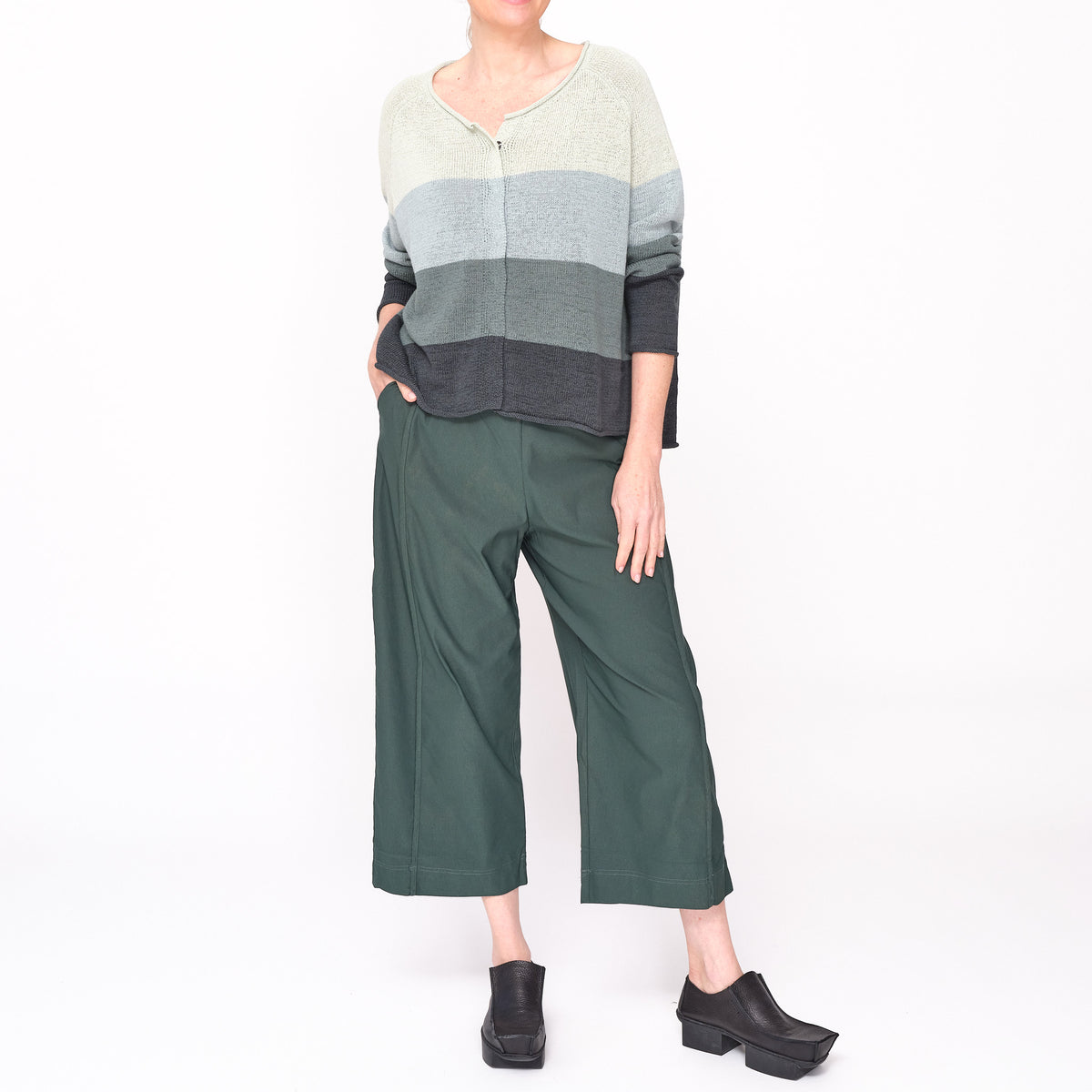 372 7111 Rainforest Cardigan