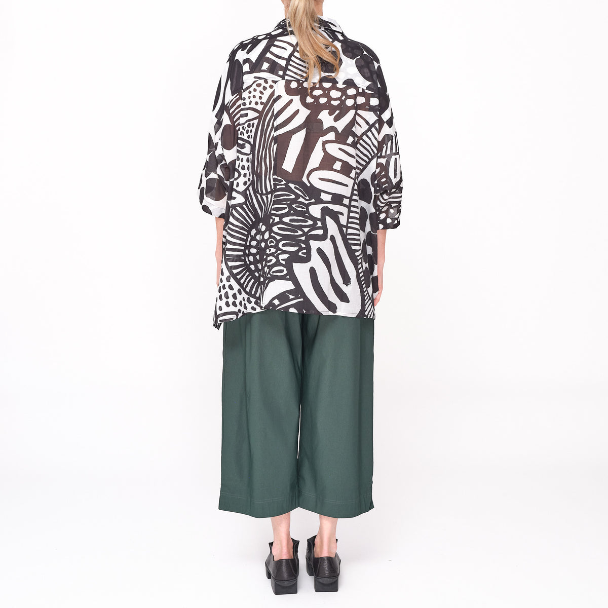3600404 Black Print Shirt