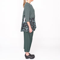3737104 Grass Textured Knit Cardigan