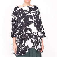 3470508 Black Print Easy Tee